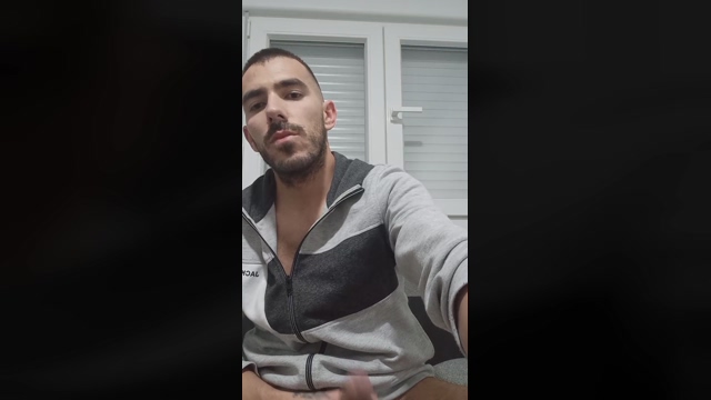 XXLlovepussy  18-04-2022